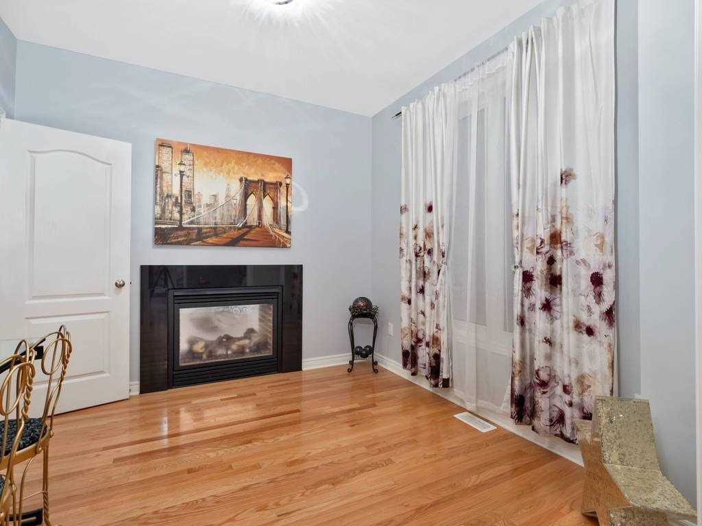451 Summerlyn Tr