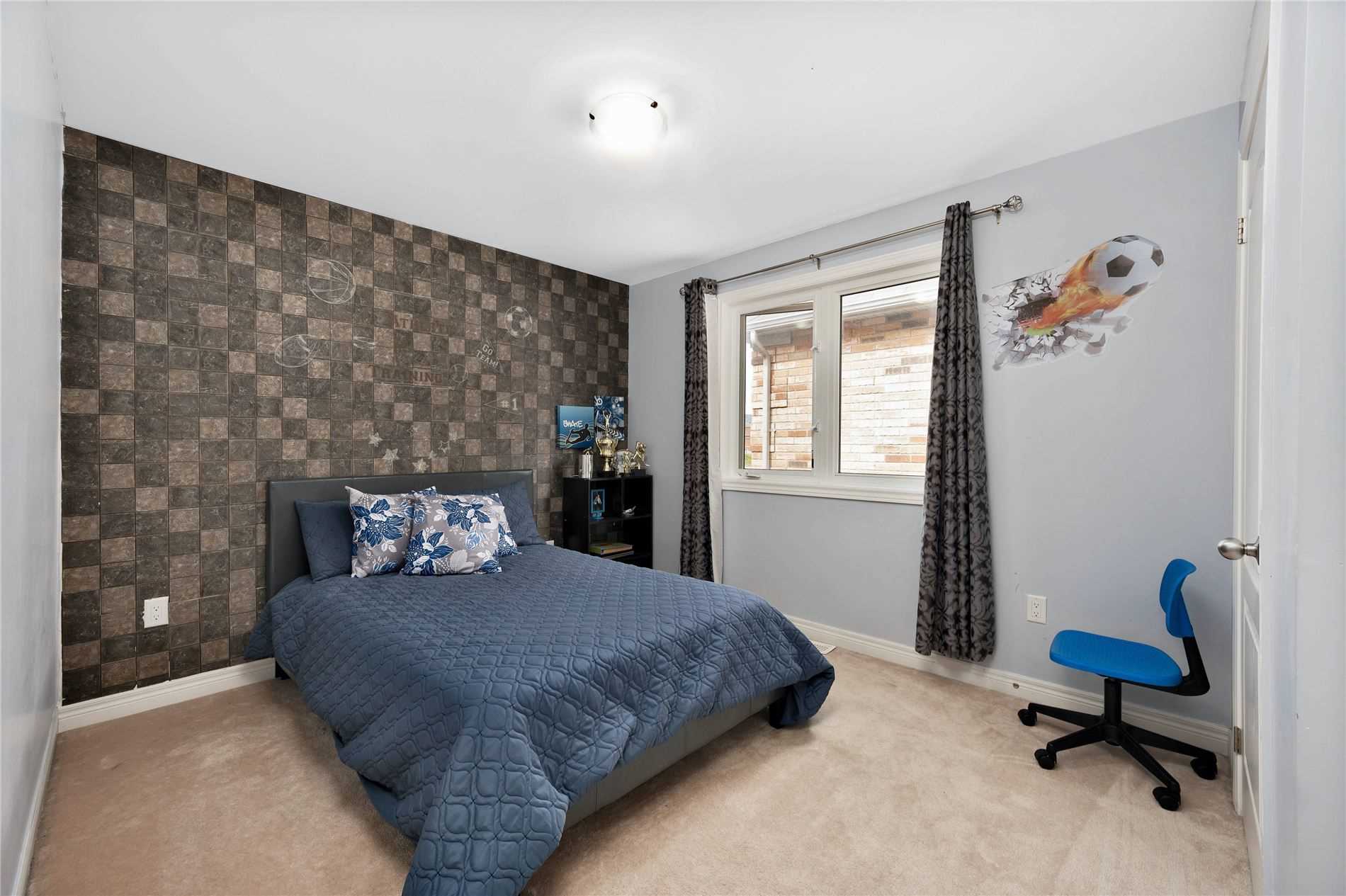 451 Summerlyn Tr