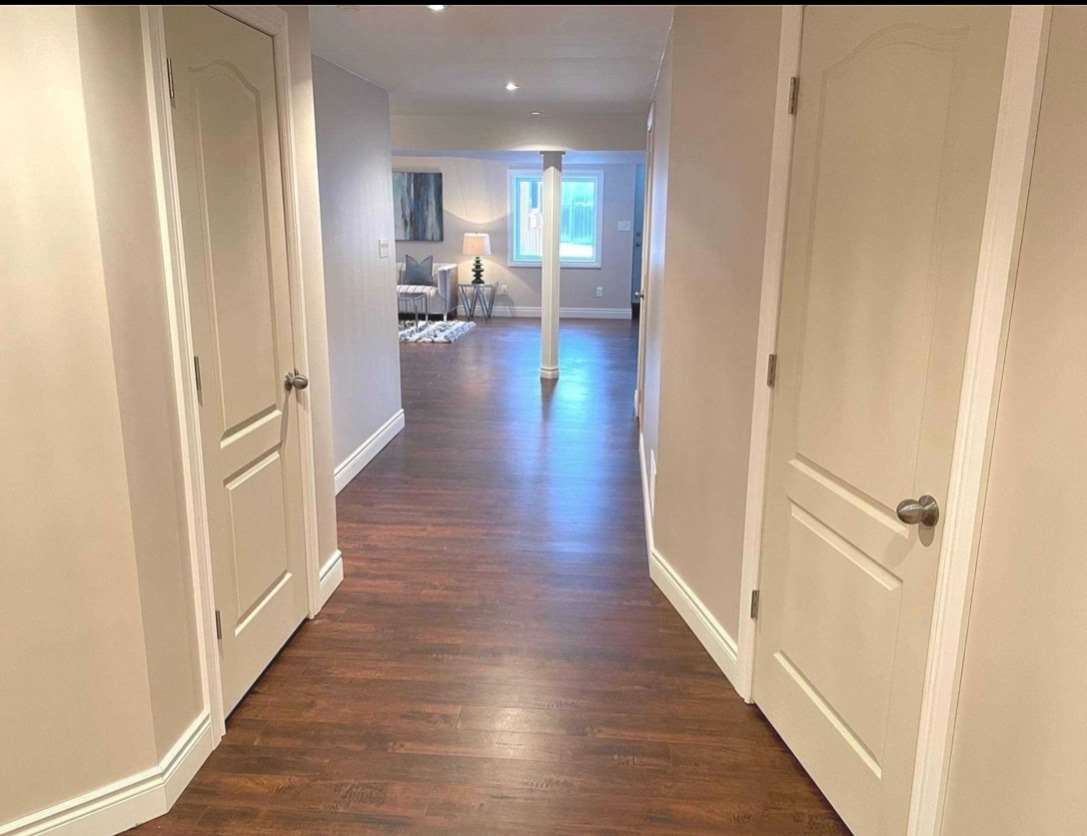 8 Candlewood Crt