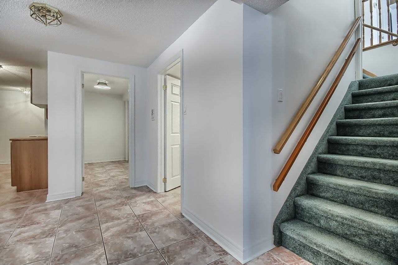 365 Meegan Crt