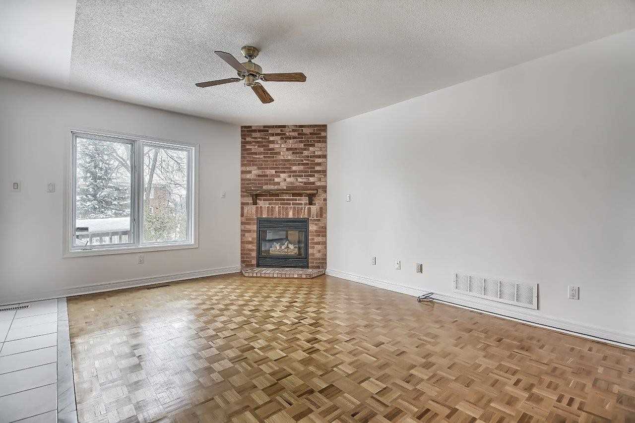 365 Meegan Crt