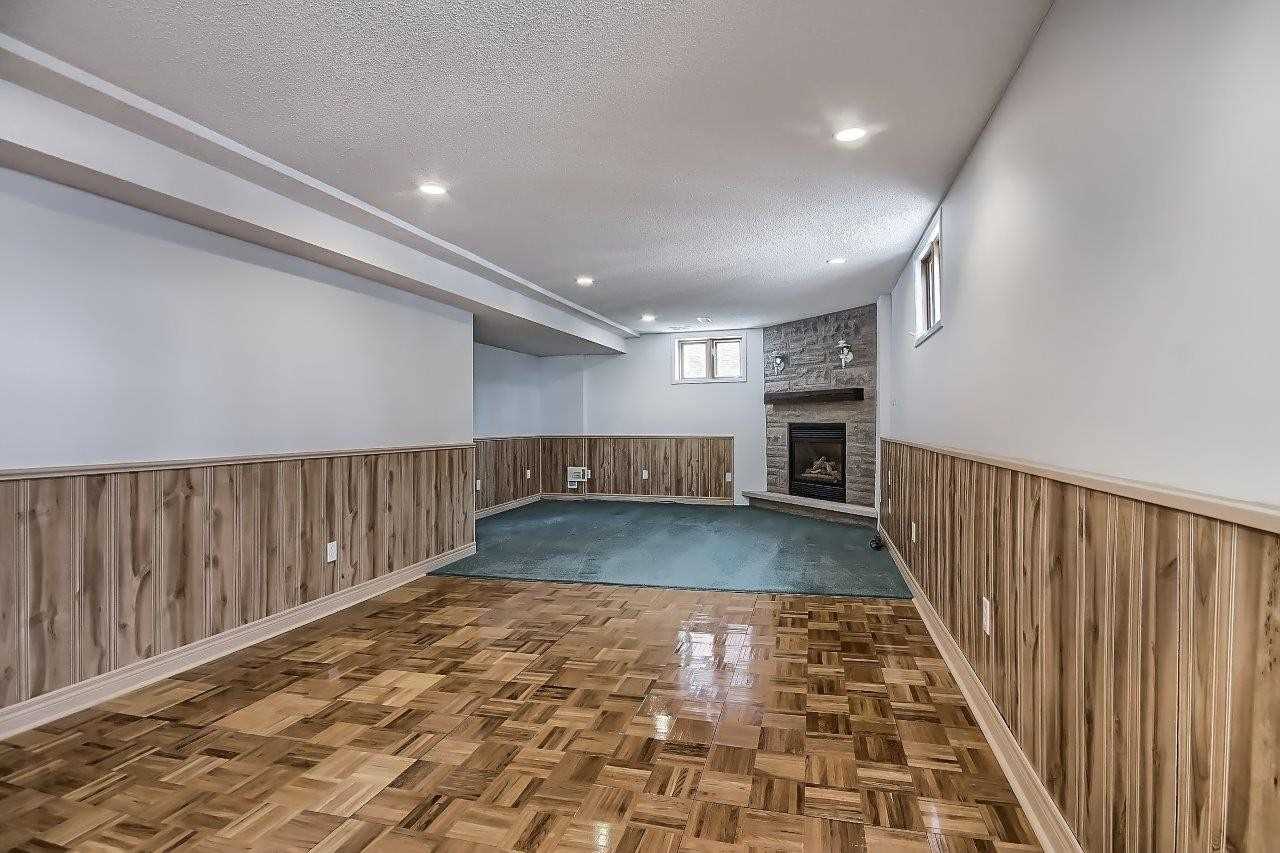 365 Meegan Crt