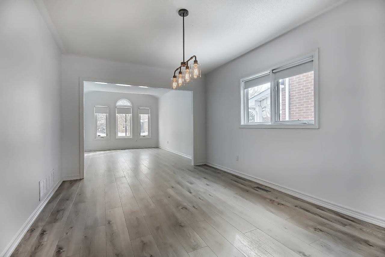 365 Meegan Crt