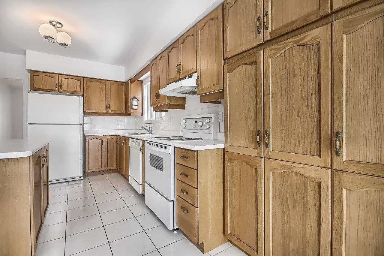 365 Meegan Crt