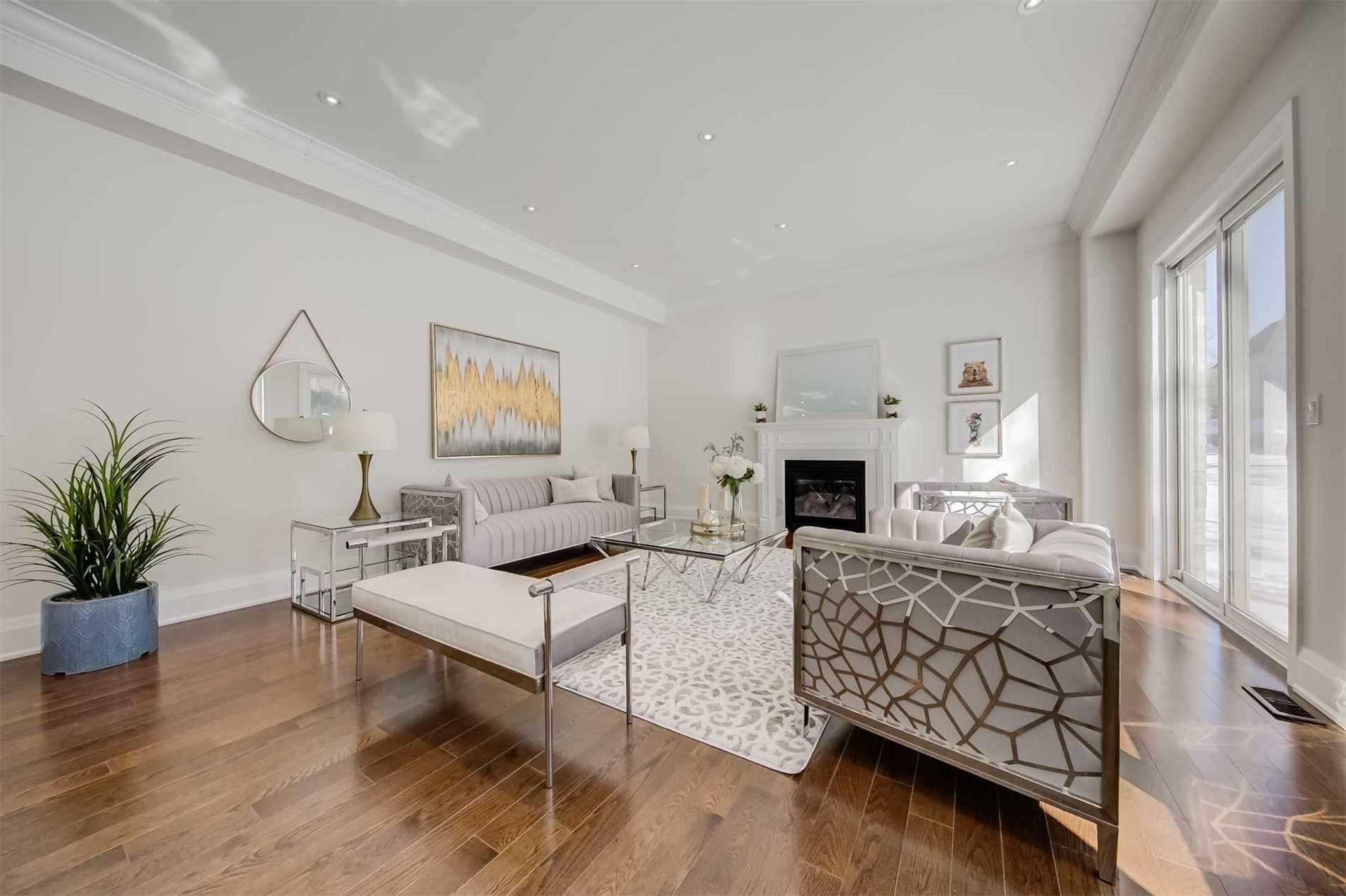 51A Puccini Dr