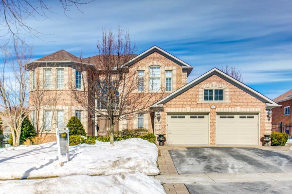 160 Laurentian Blvd, Vaughan