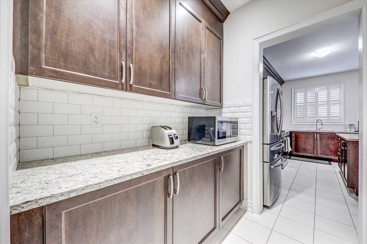 14 Ben Sinclair Ave