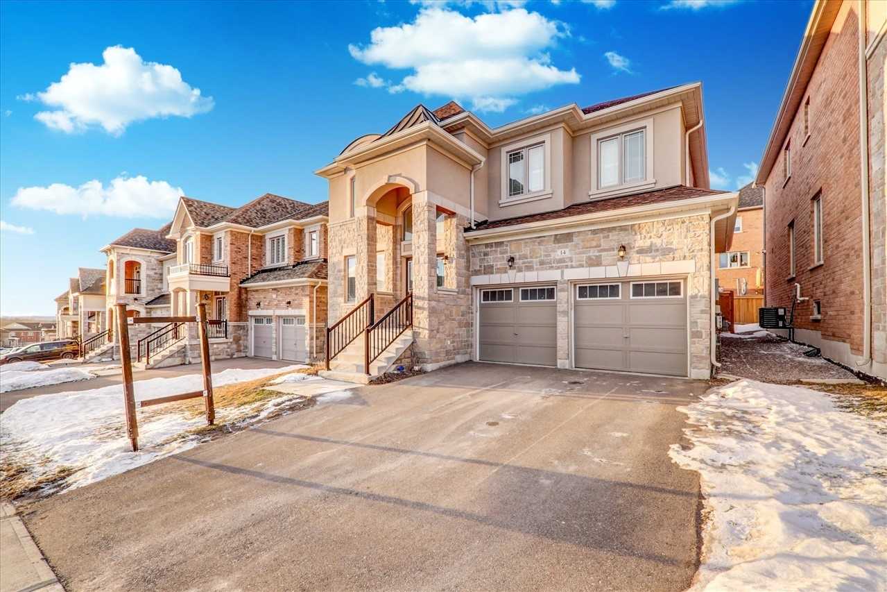 14 Ben Sinclair Ave