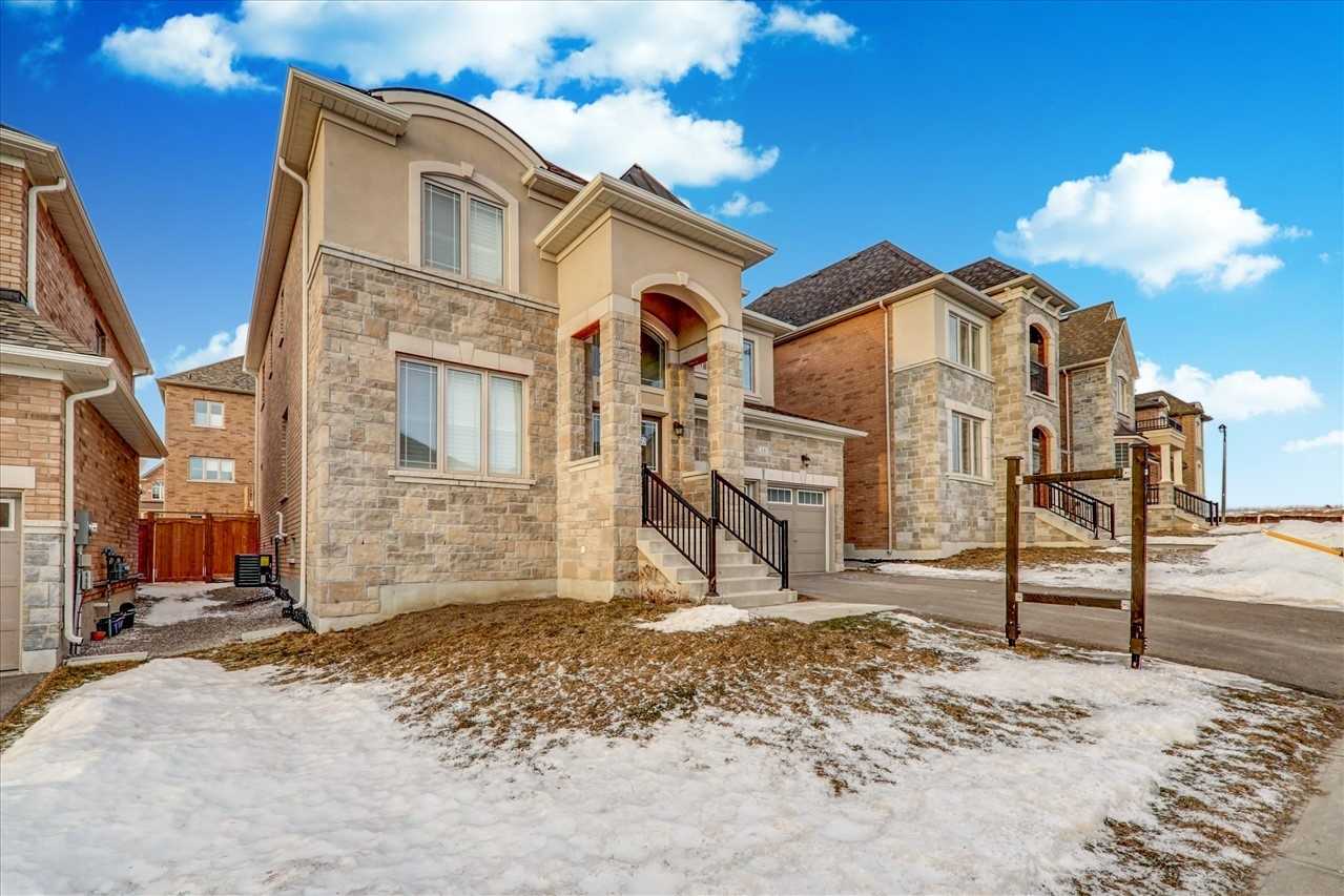 14 Ben Sinclair Ave