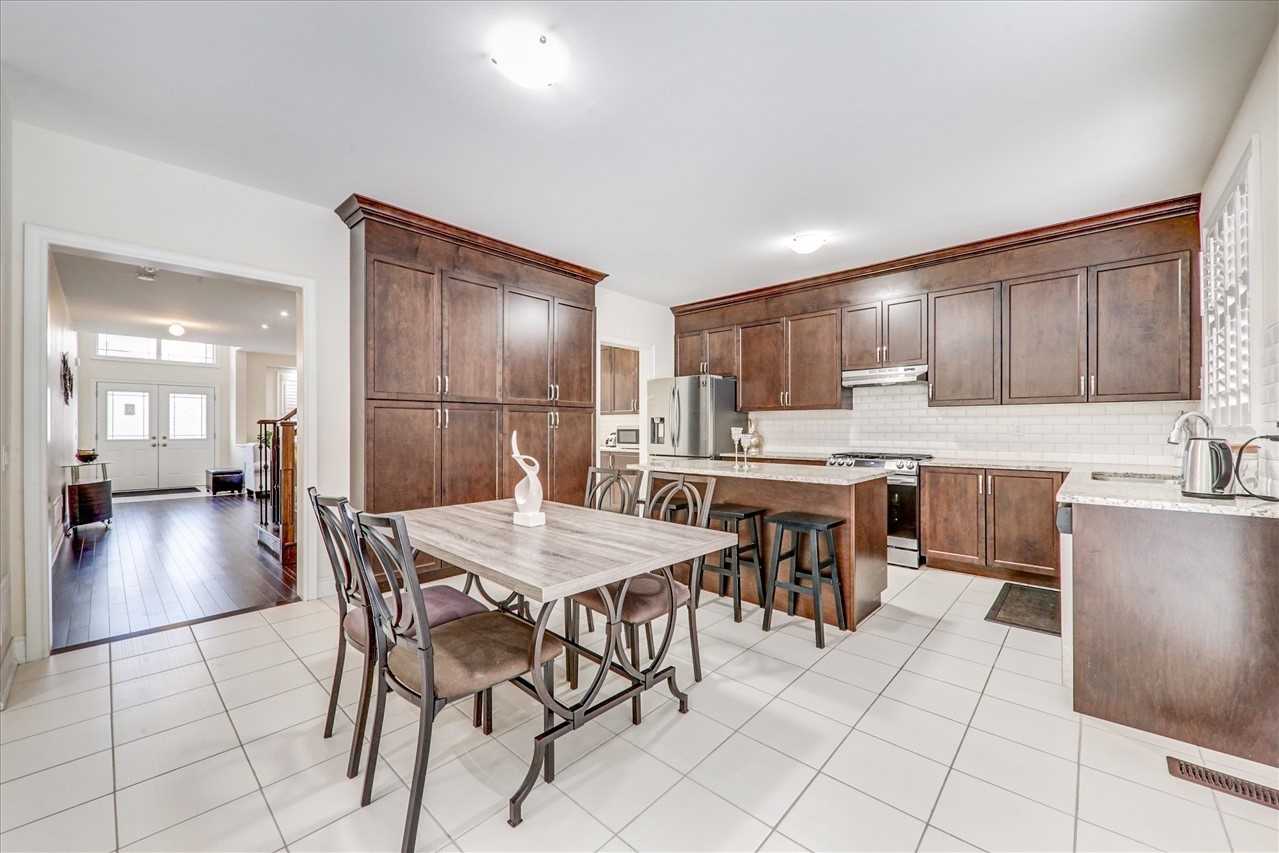 14 Ben Sinclair Ave