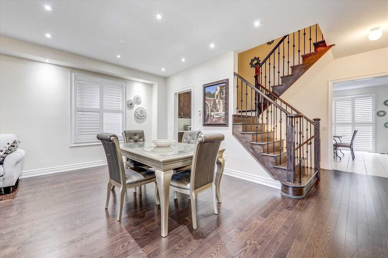 14 Ben Sinclair Ave