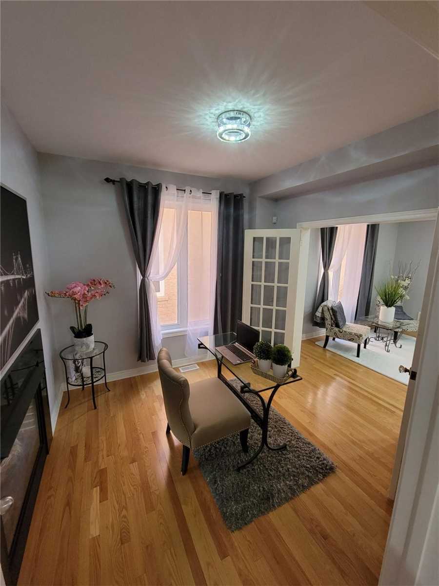 451 Summerlyn Tr