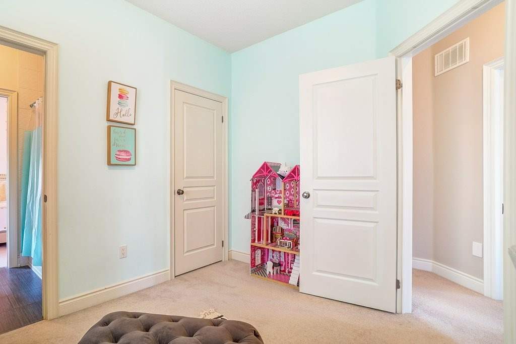 19 Cranbrook Cres