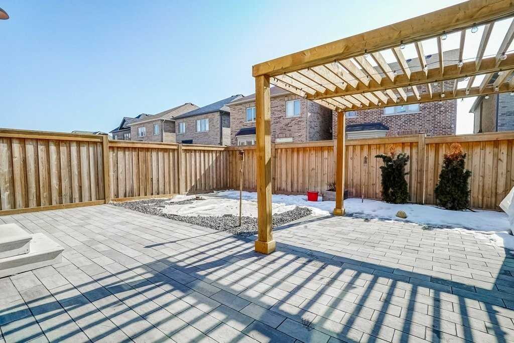 19 Cranbrook Cres