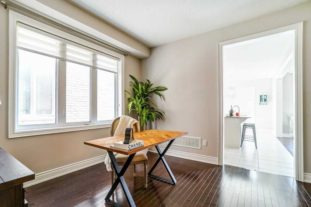 19 Cranbrook Cres