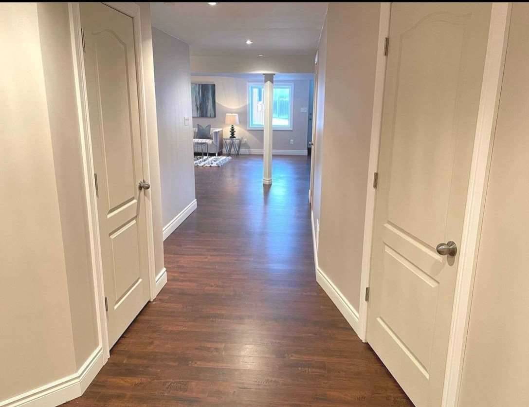 8 Candlewood Crt