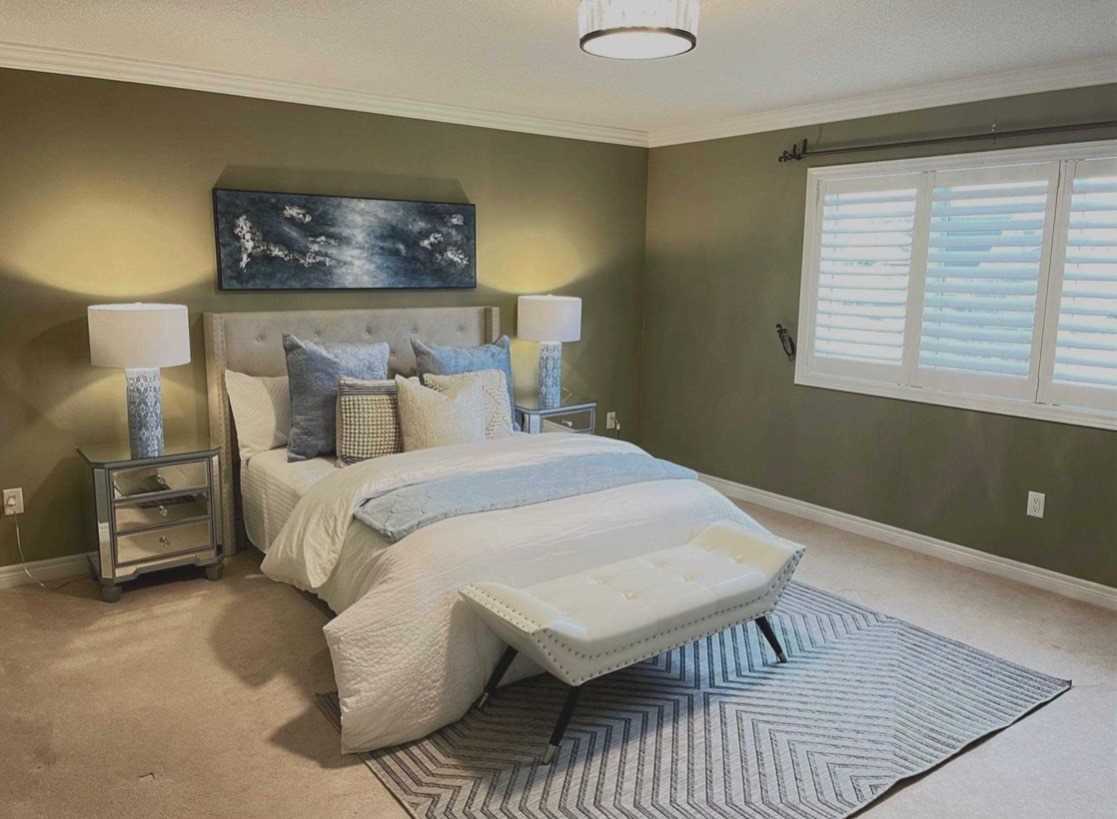 8 Candlewood Crt