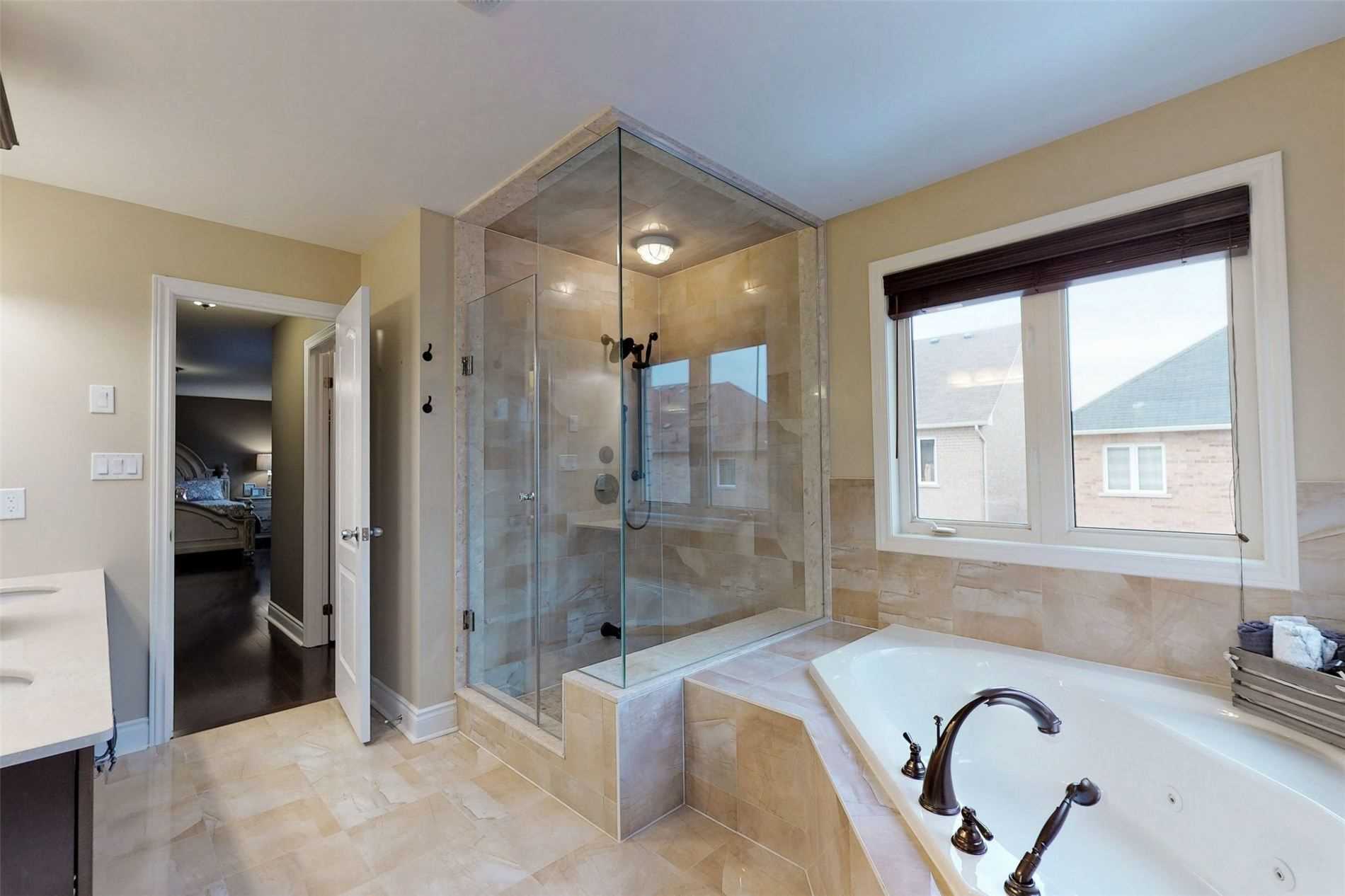 975 Goring Circ