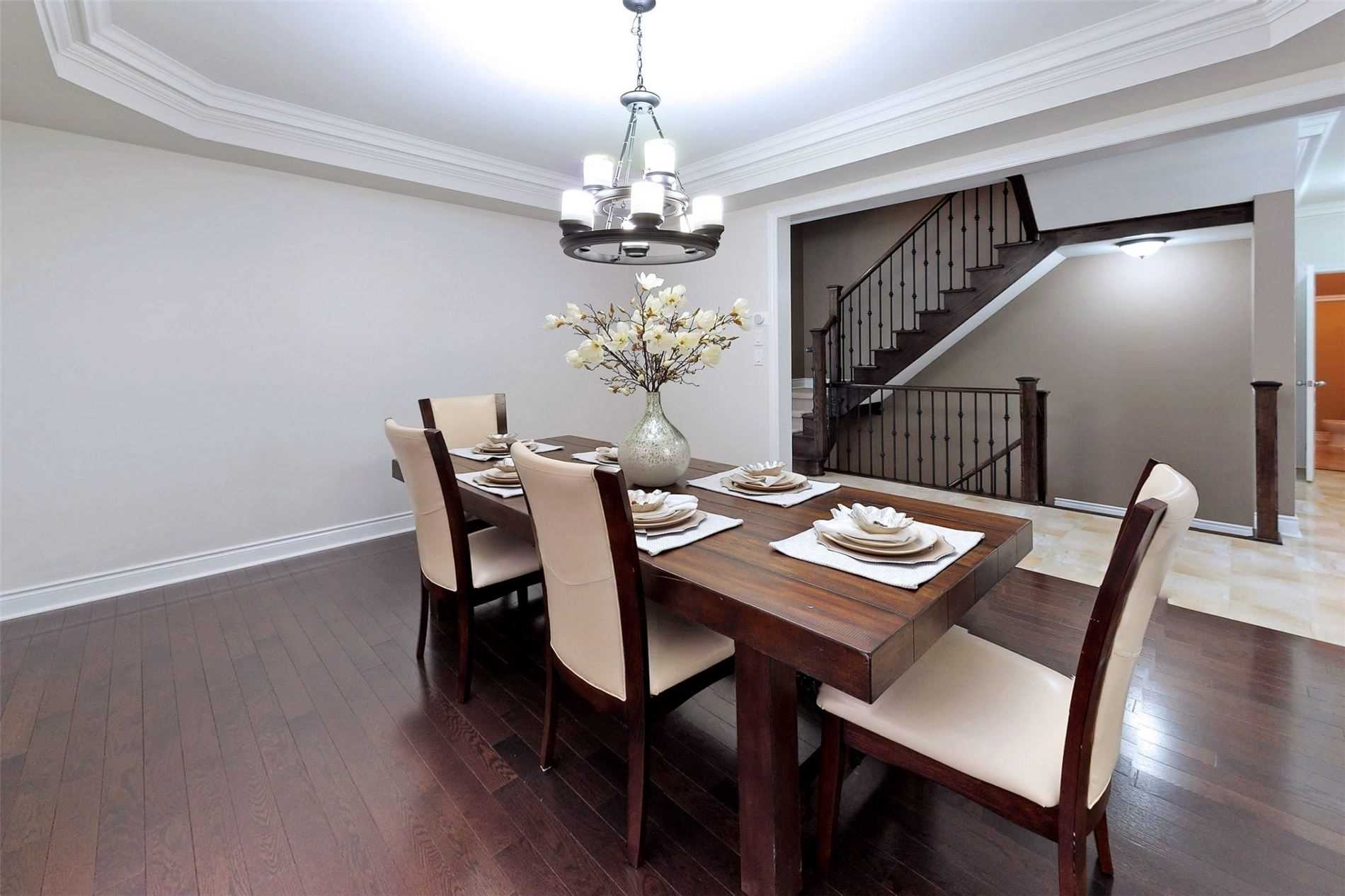 975 Goring Circ