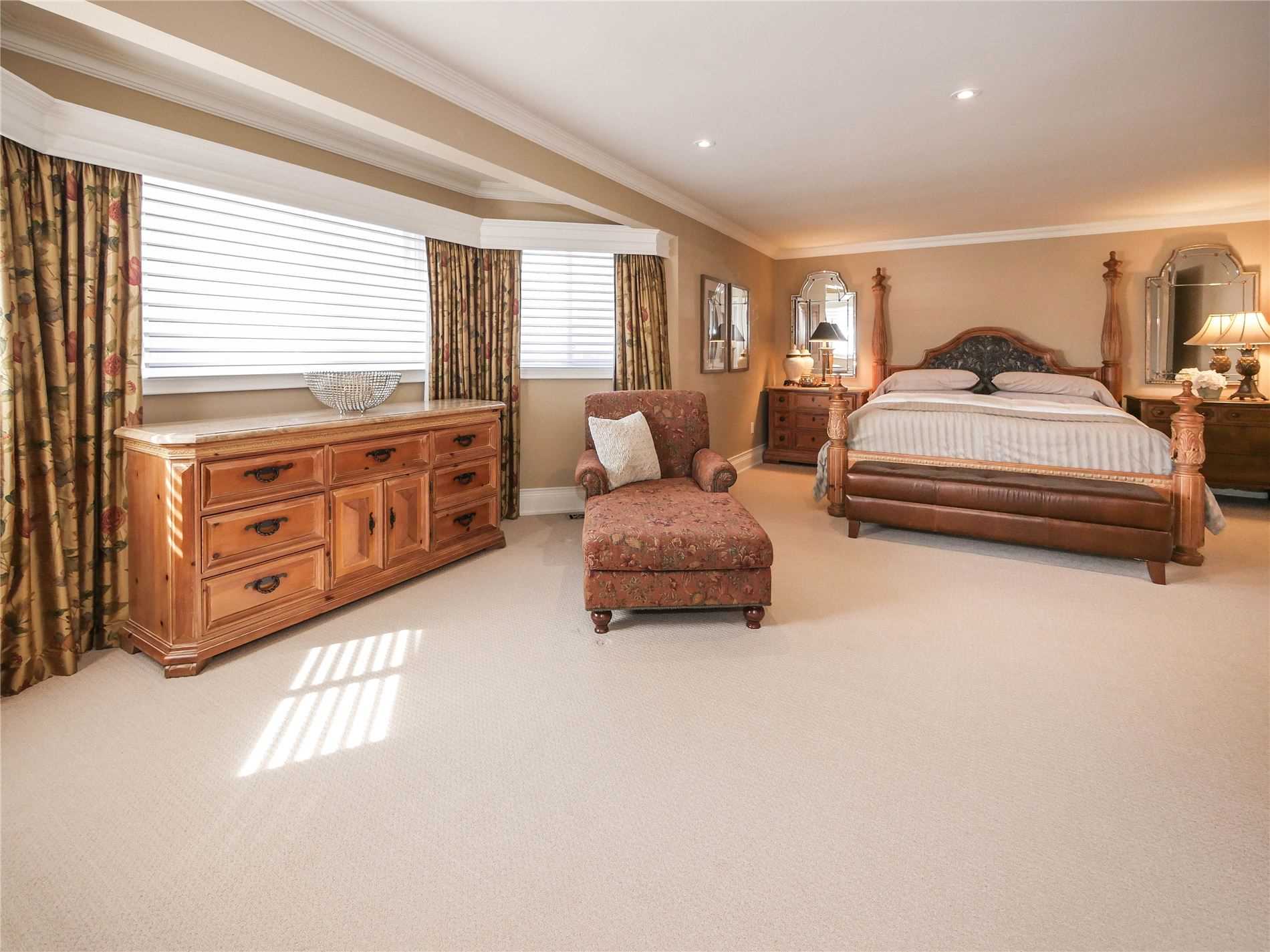 80 Spence Dr
