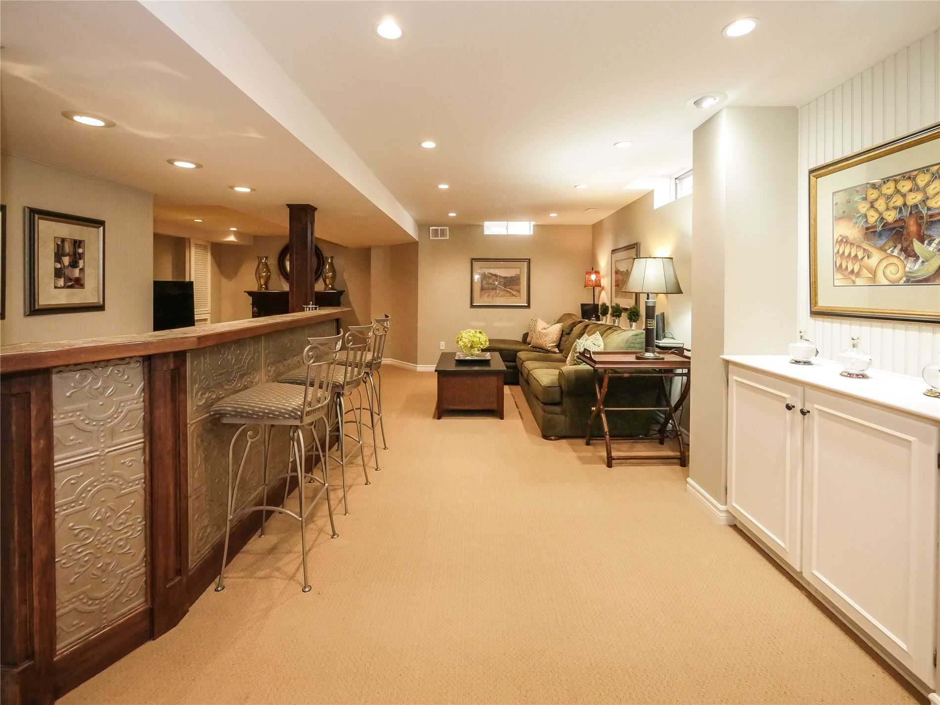 80 Spence Dr