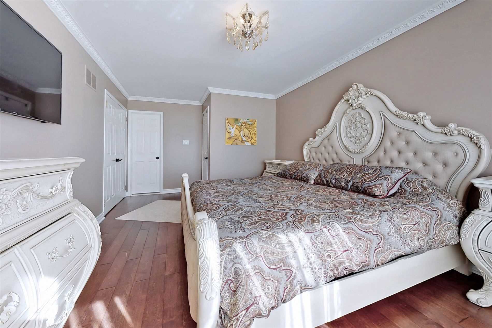 5 Greenan Rd
