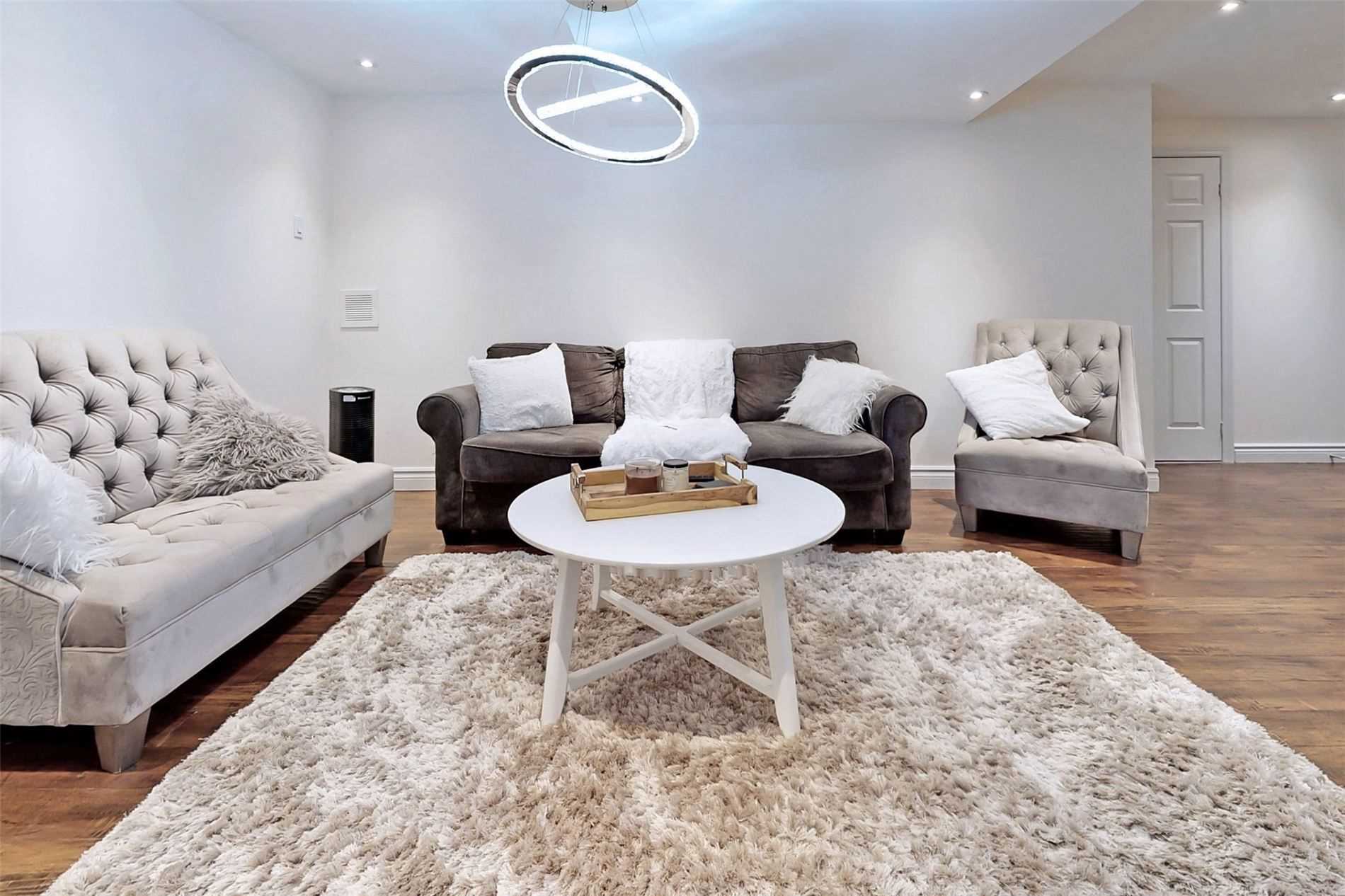 5 Greenan Rd