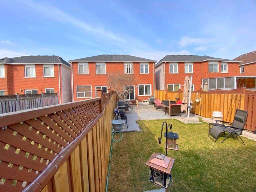 96 Giancola Cres