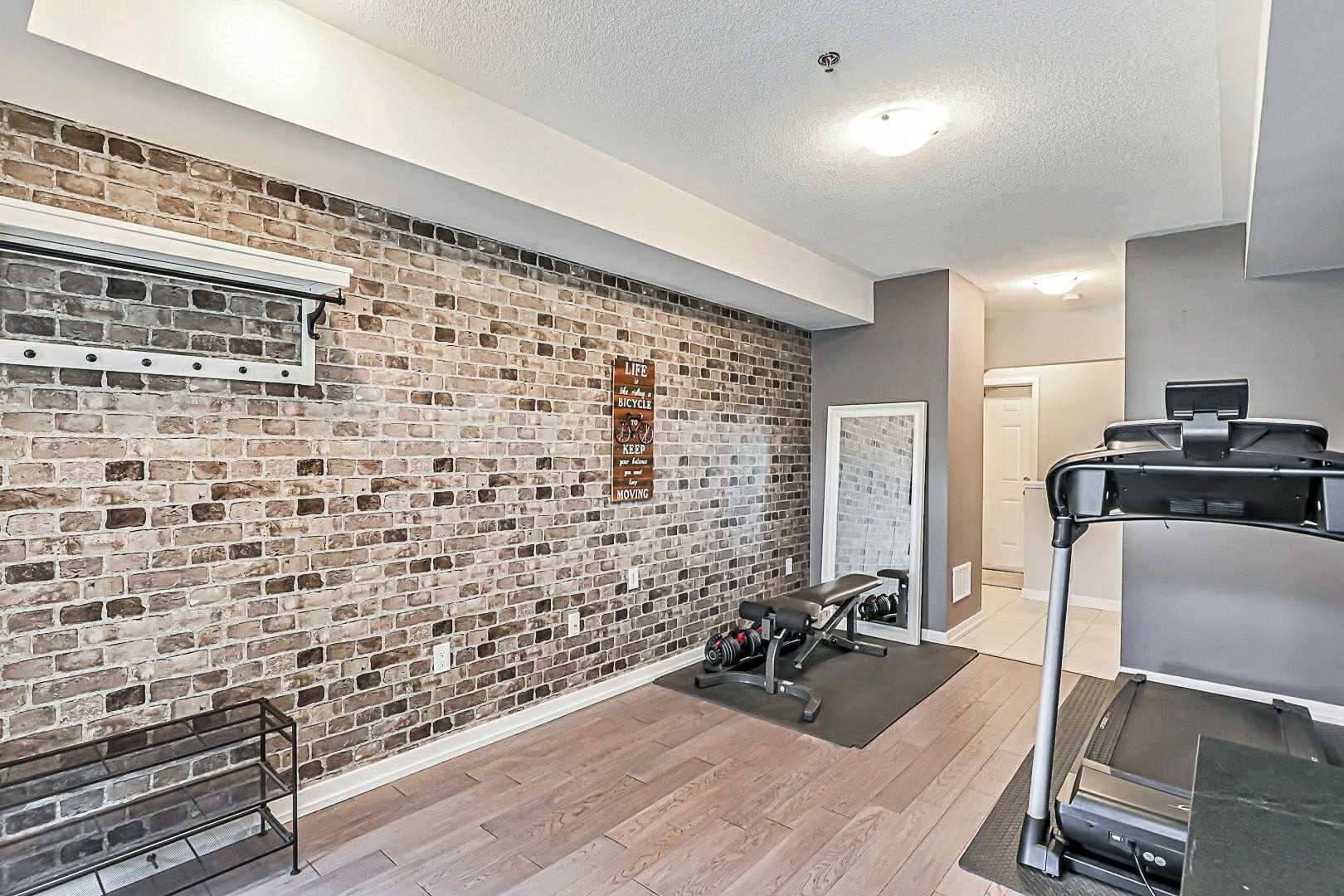 156 Glad Park Ave, #24