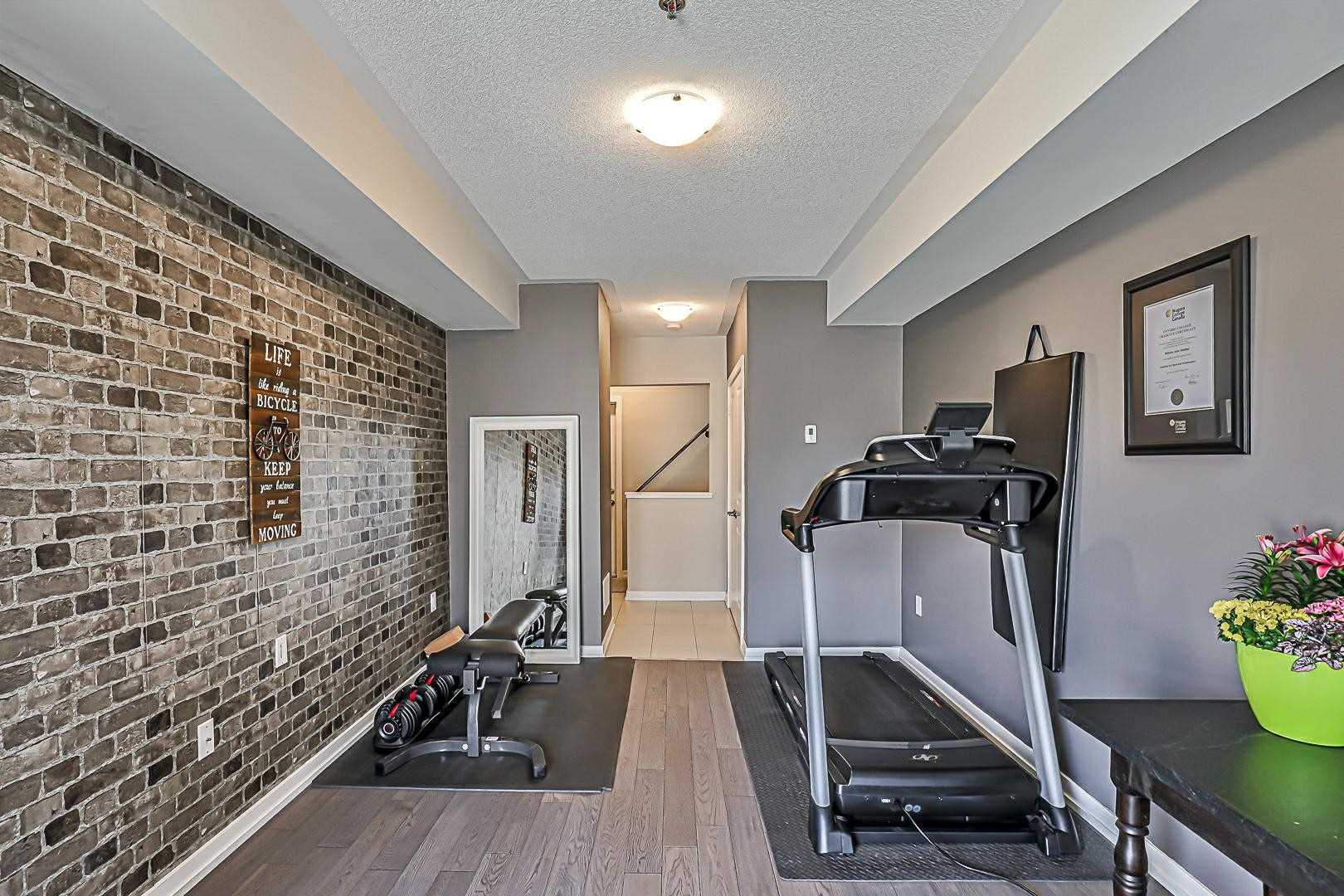 156 Glad Park Ave, #24