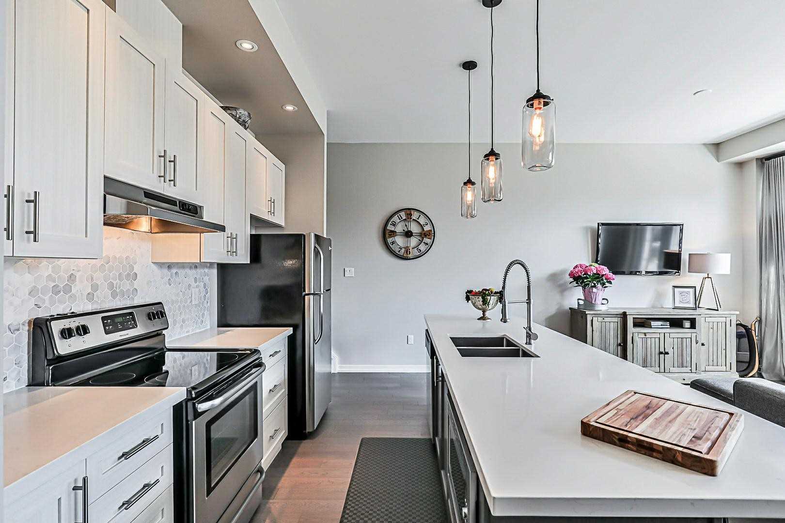 156 Glad Park Ave, #24