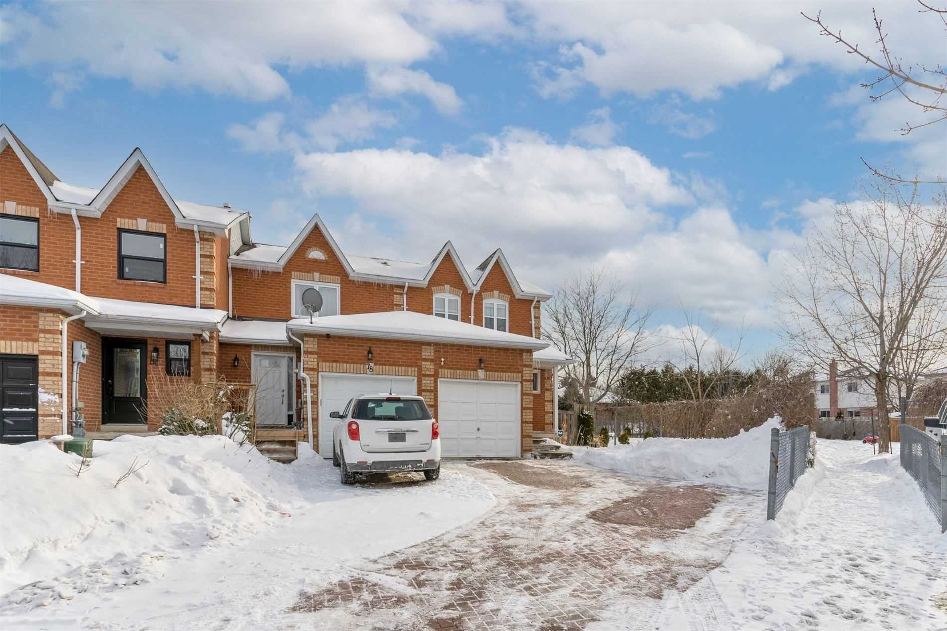 76 Potter Cres
