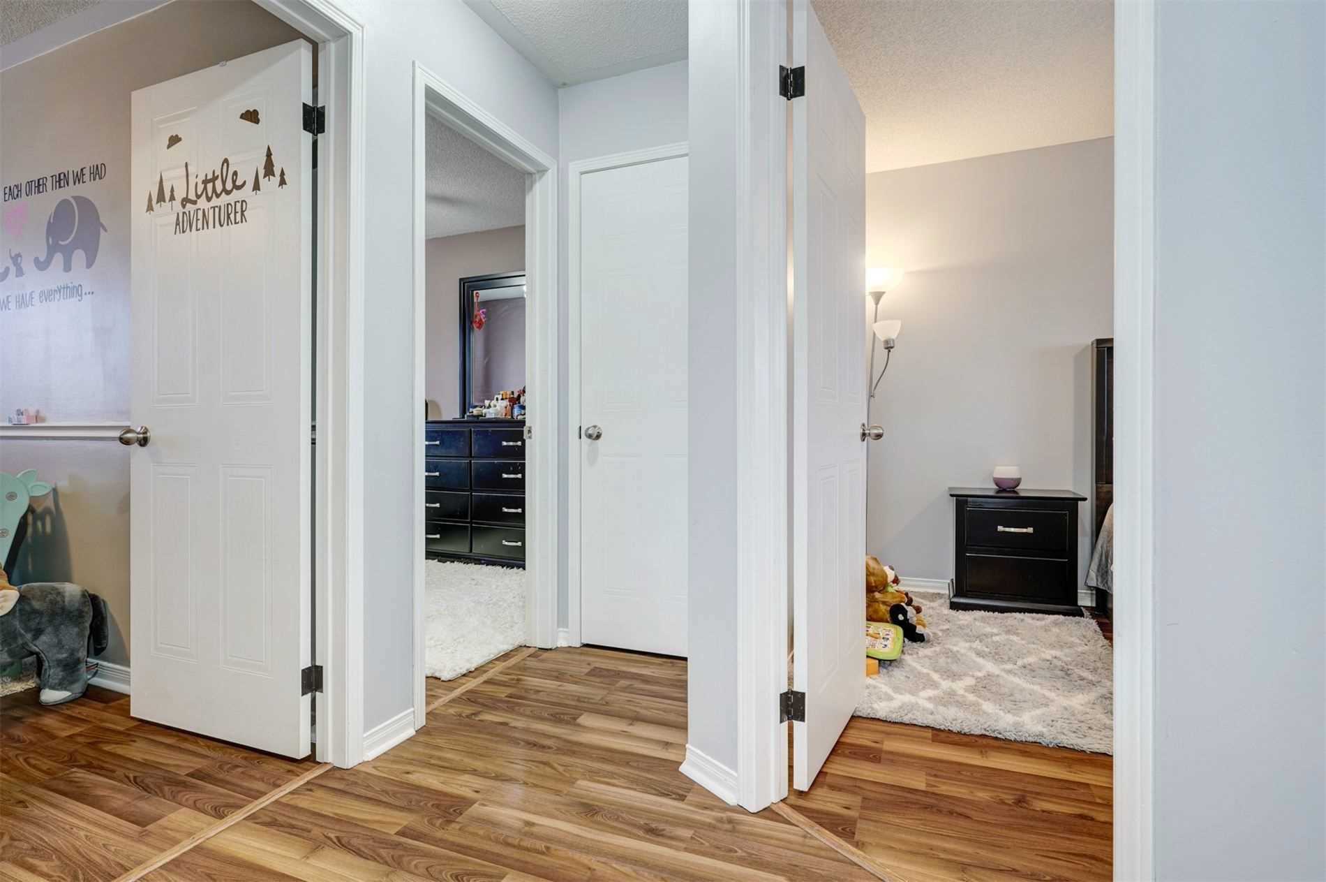 76 Potter Cres