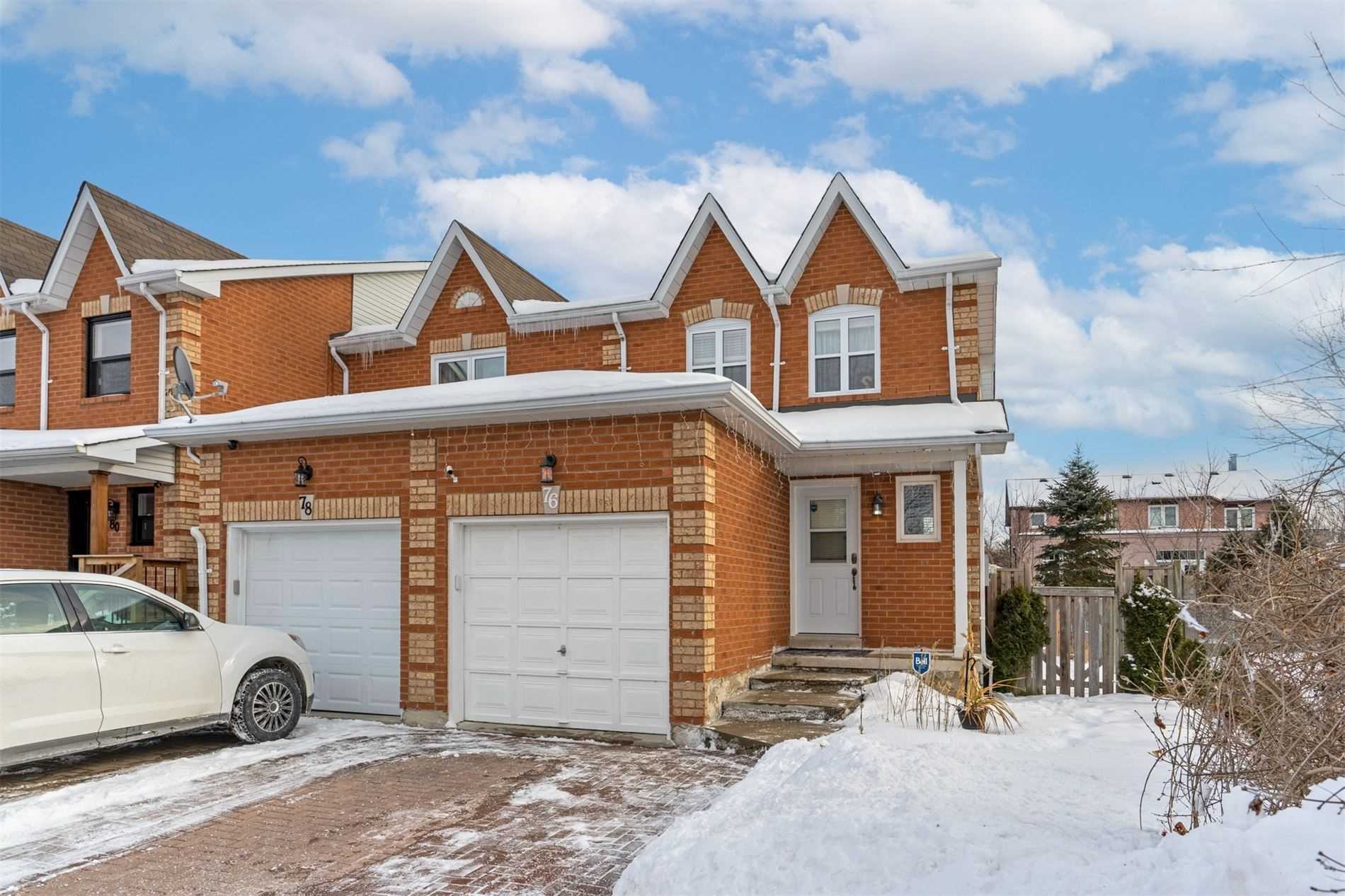 76 Potter Cres
