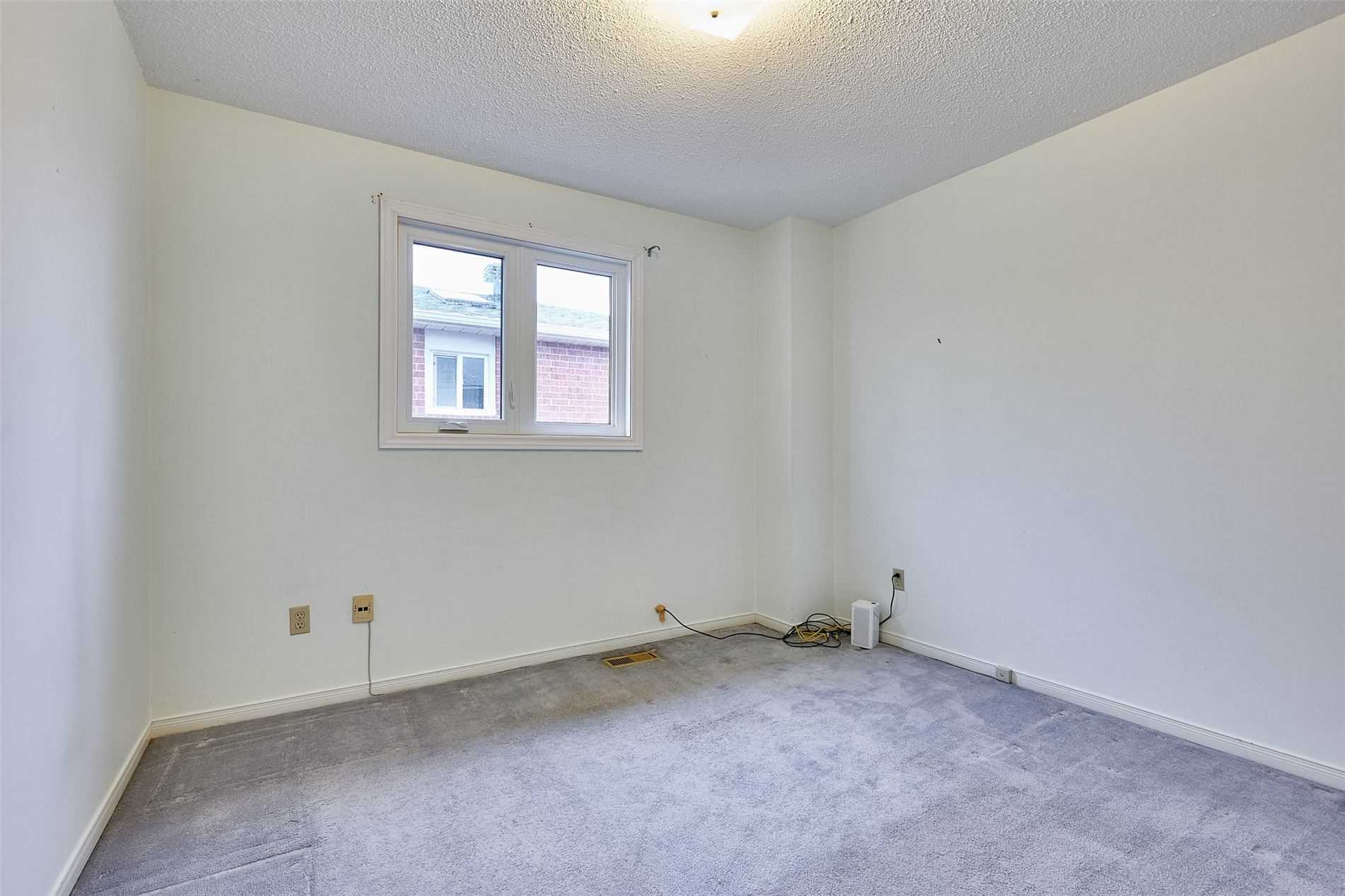 32 Bendamere Cres