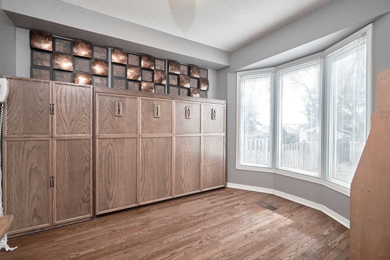 37 Magani Ave
