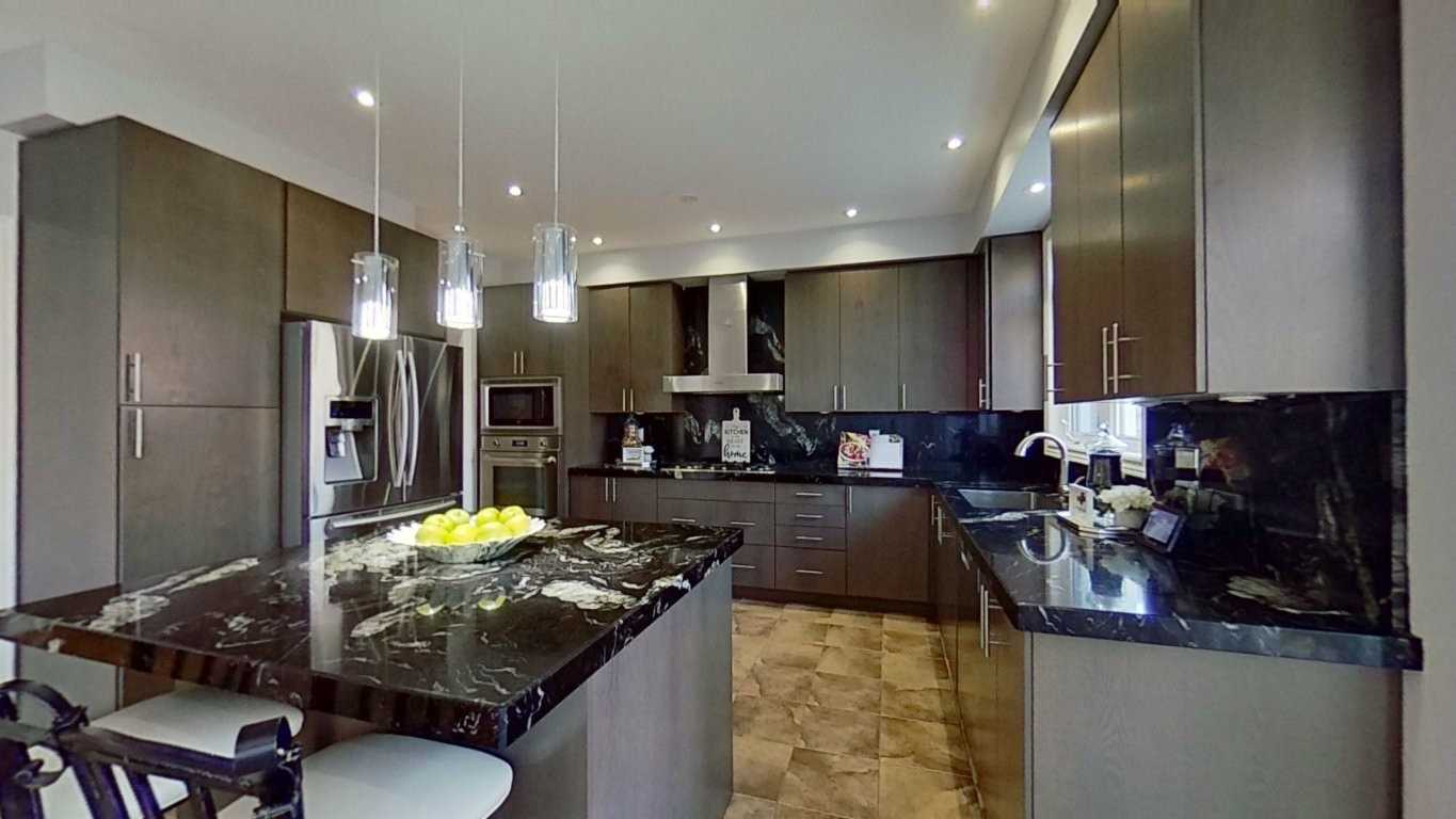 451 Summerlyn Tr