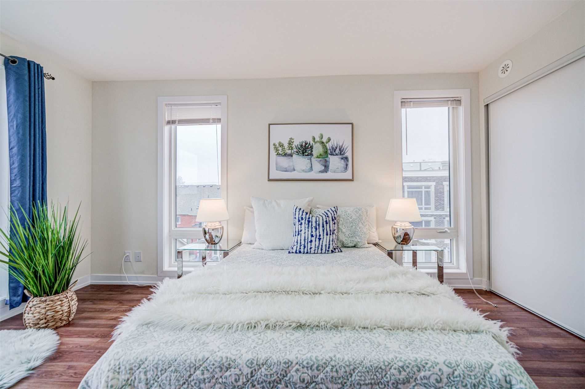 11 Dunsheath Way, #1203