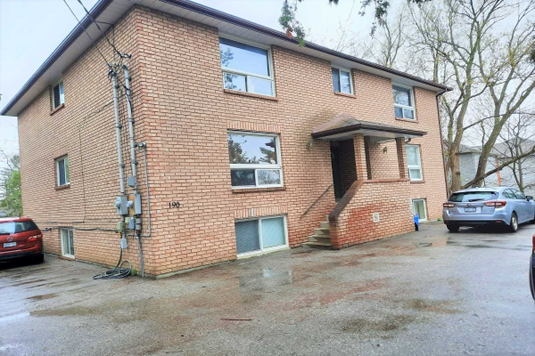 190/192 Hurd St, Bradford West Gwillimbury