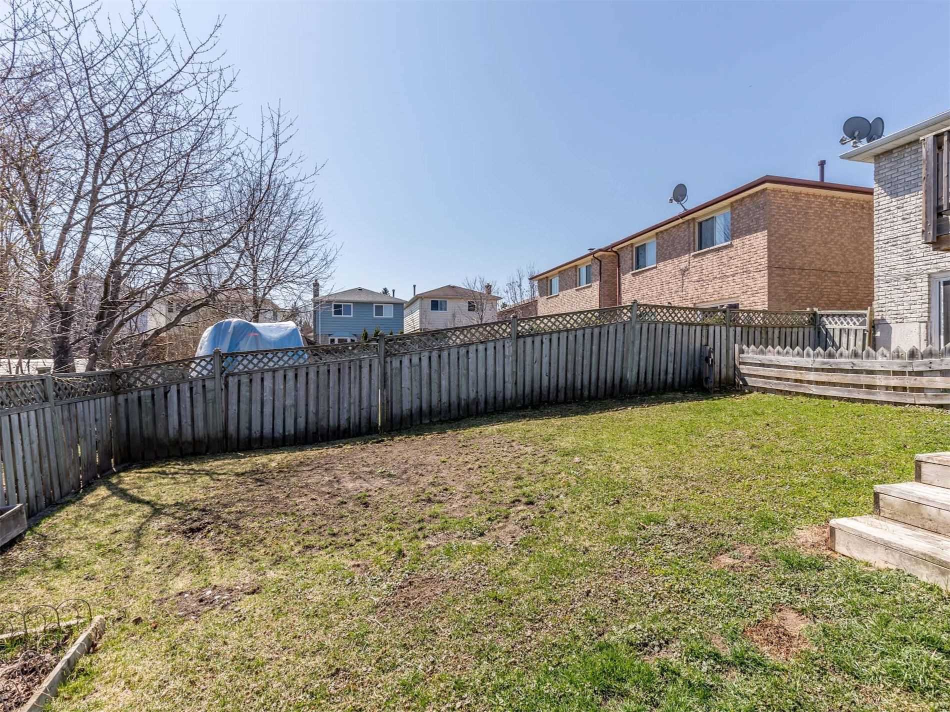 413 Colborne St