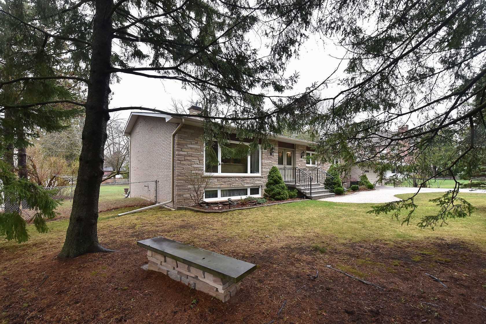31 Park Cres