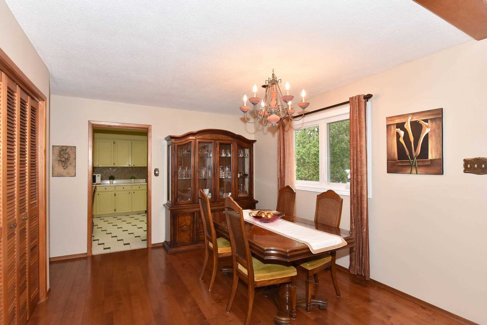 31 Park Cres