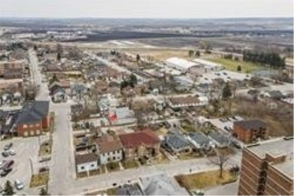 51 Drury St, Bradford West Gwillimbury