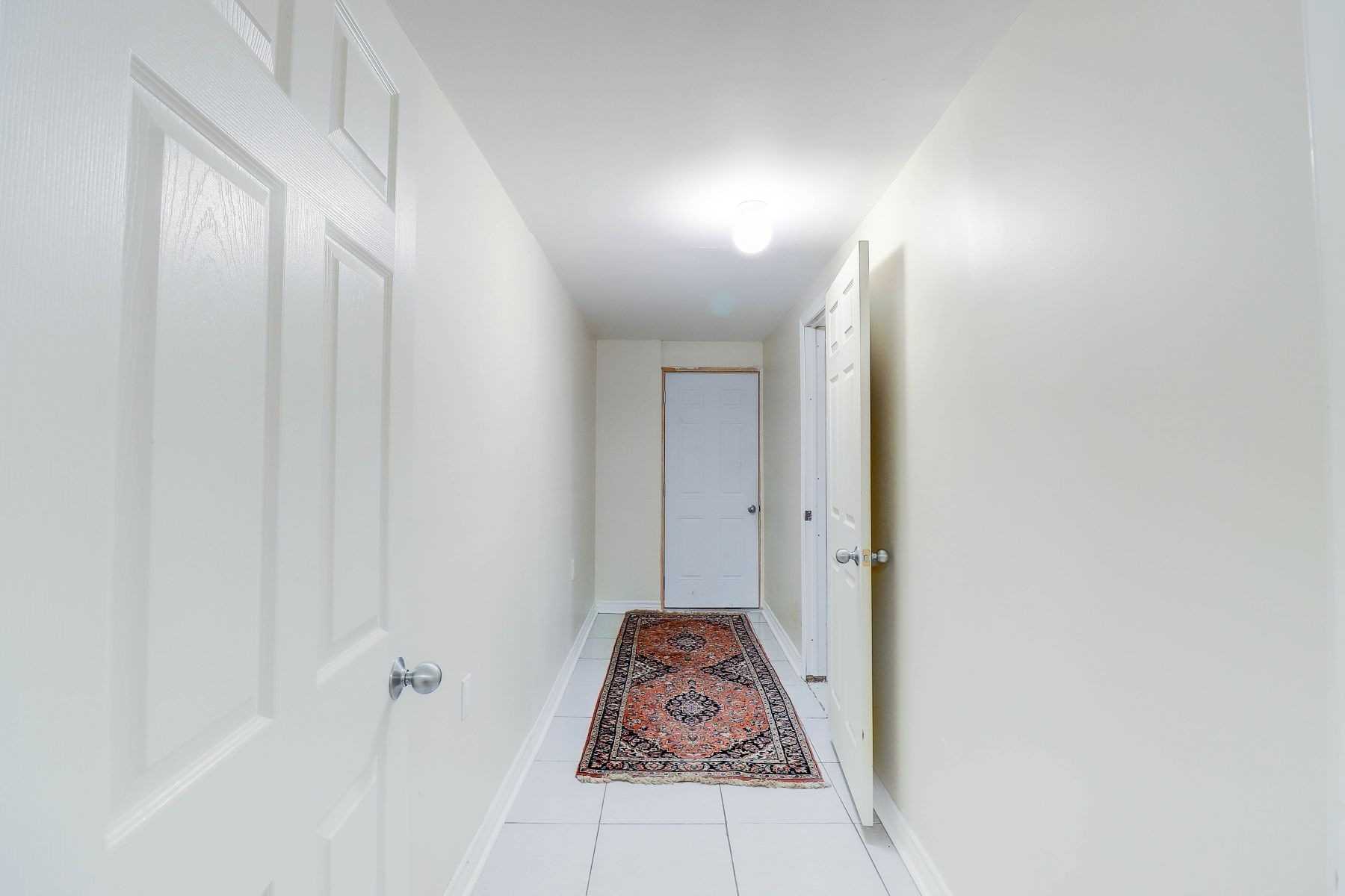 59 Gwillimbury Dr