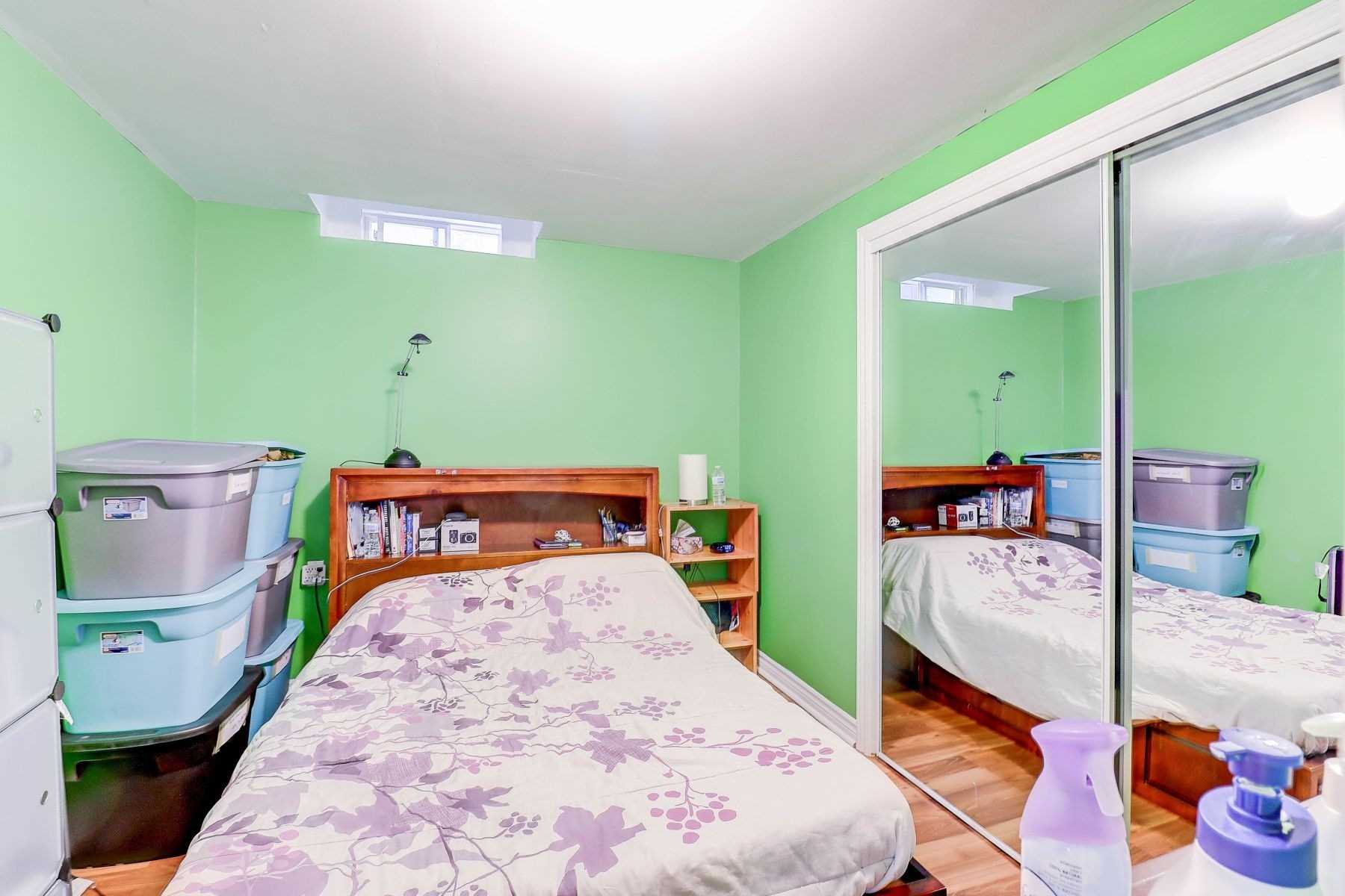 59 Gwillimbury Dr