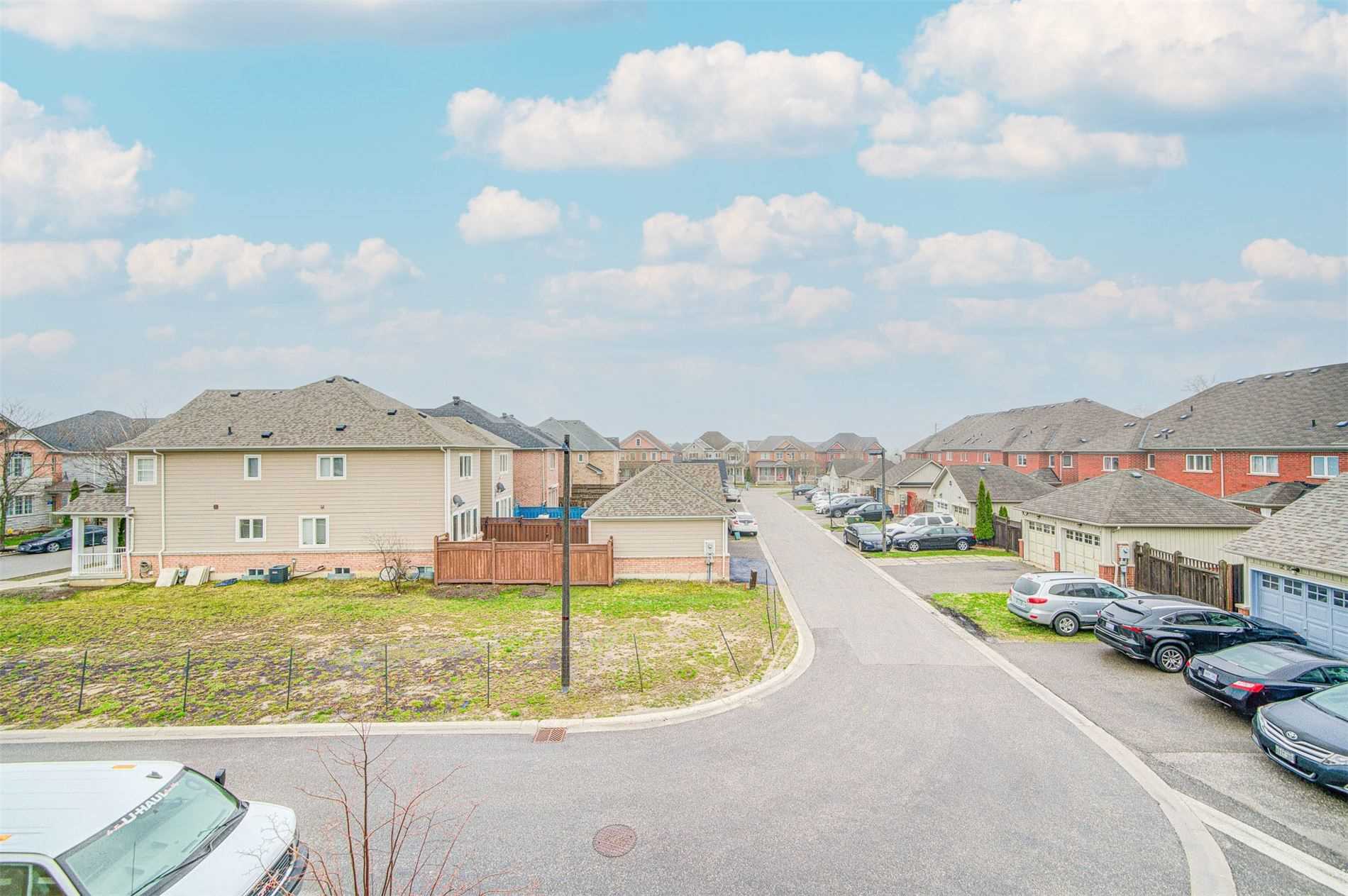 11 Dunsheath Way, #1203