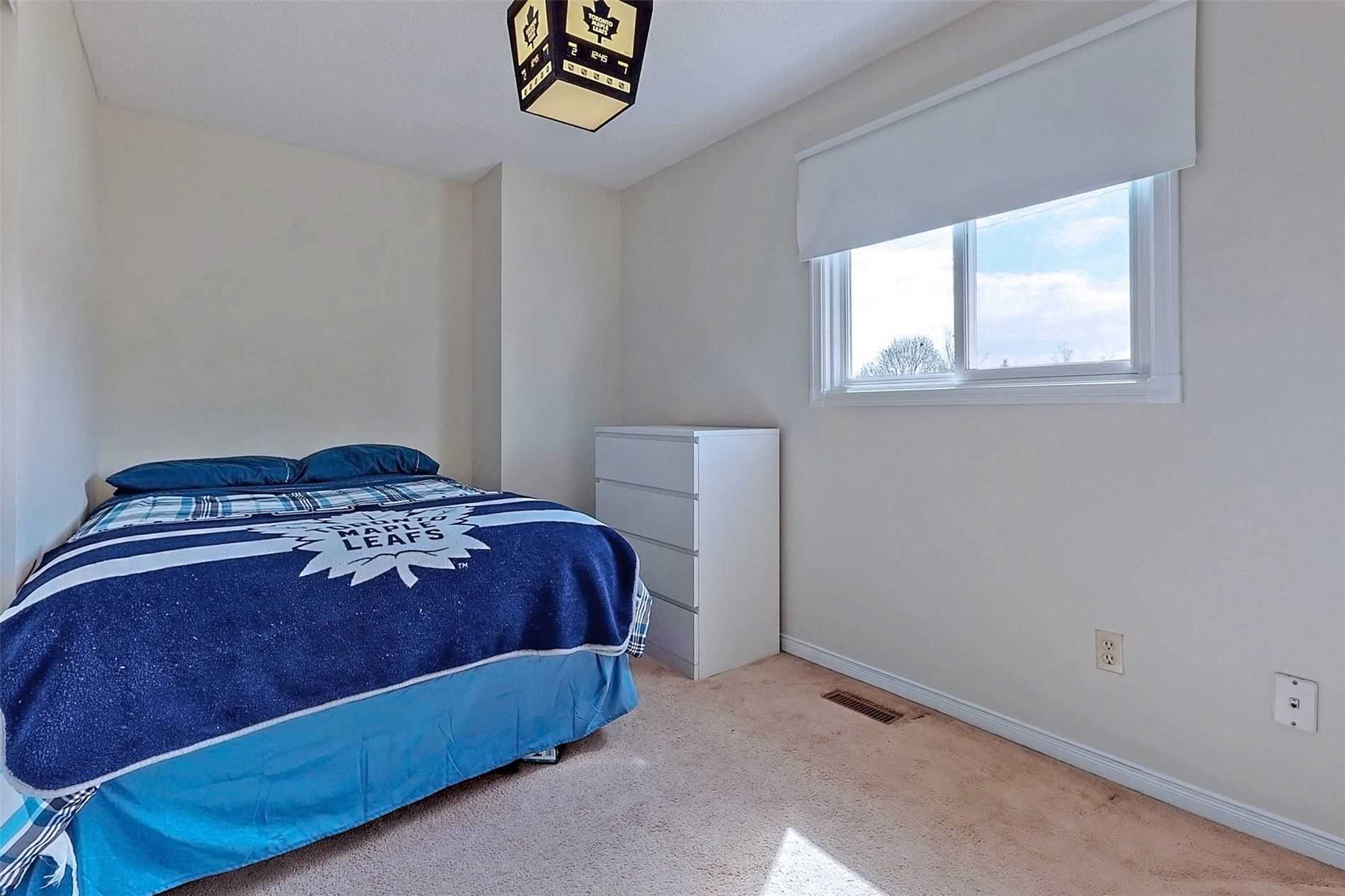 107 Roxborough Lane