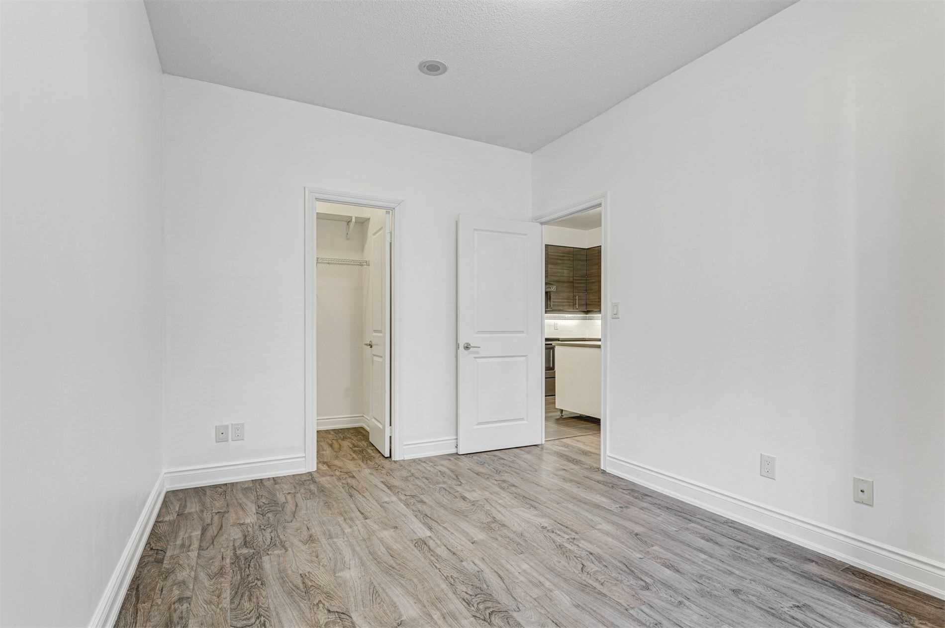 277 South Park Rd, #102
