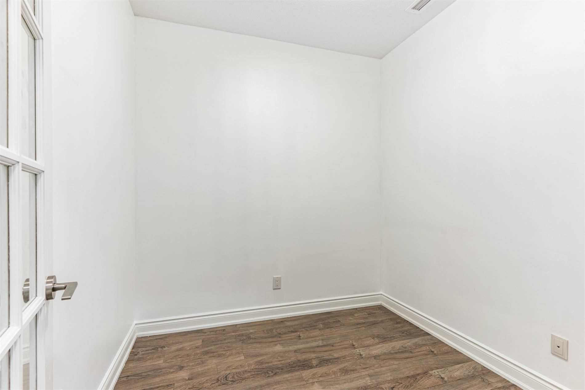 277 South Park Rd, #102