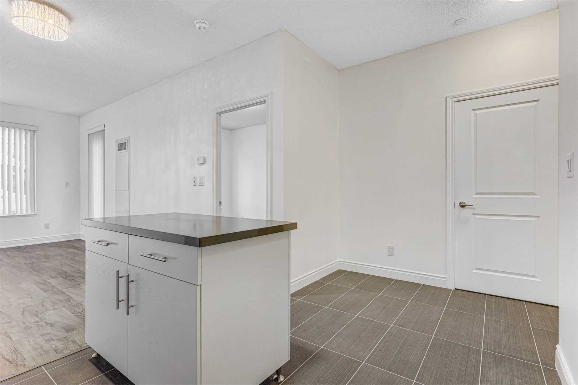 277 South Park Rd, #102
